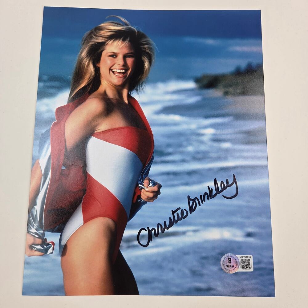 Christie Brinkley Signed 8x10 Photo BAS Beckett Witness Certified Autograph